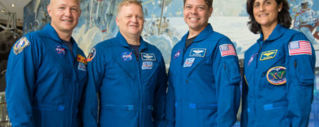 فضانوردان برای سفر به فضا چه آموزش هایی می بینند؟