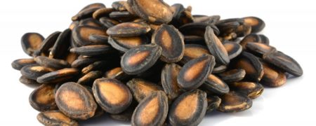 «تخمه هندوانه» معجزه ای برای سلامت و زیبایی پوست