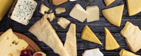 خوردن روزانه ۴۰ گرم پنیر احتمال سکته را تا ۱۰ درصد کاهش می دهد