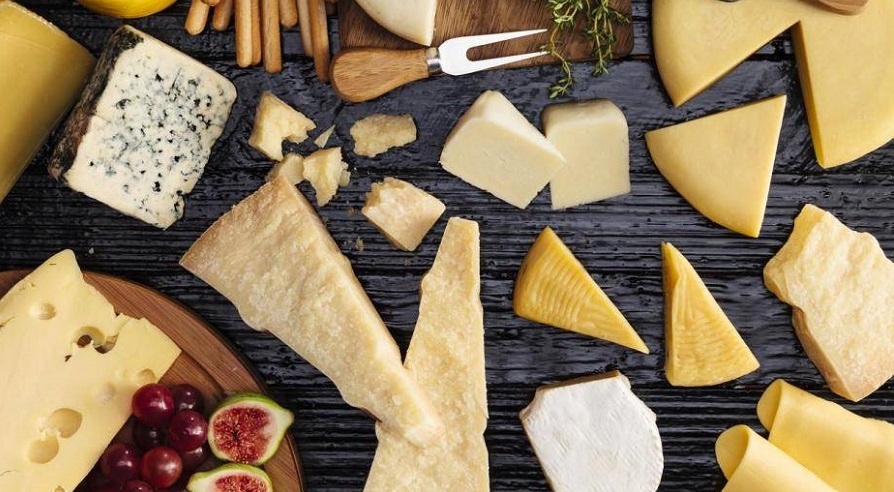 خوردن روزانه ۴۰ گرم پنیر احتمال سکته را تا ۱۰ درصد کاهش می دهد