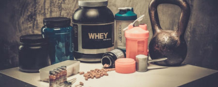 هر آنچه که باید در مورد پودرهای پروتئینی و فواید و مضرات آن ها بدانید