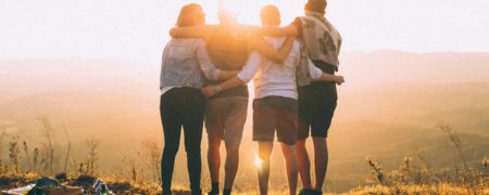 طبق تحقیقات علمی دوستان نزدیک ژنتیک مشابهی دارند