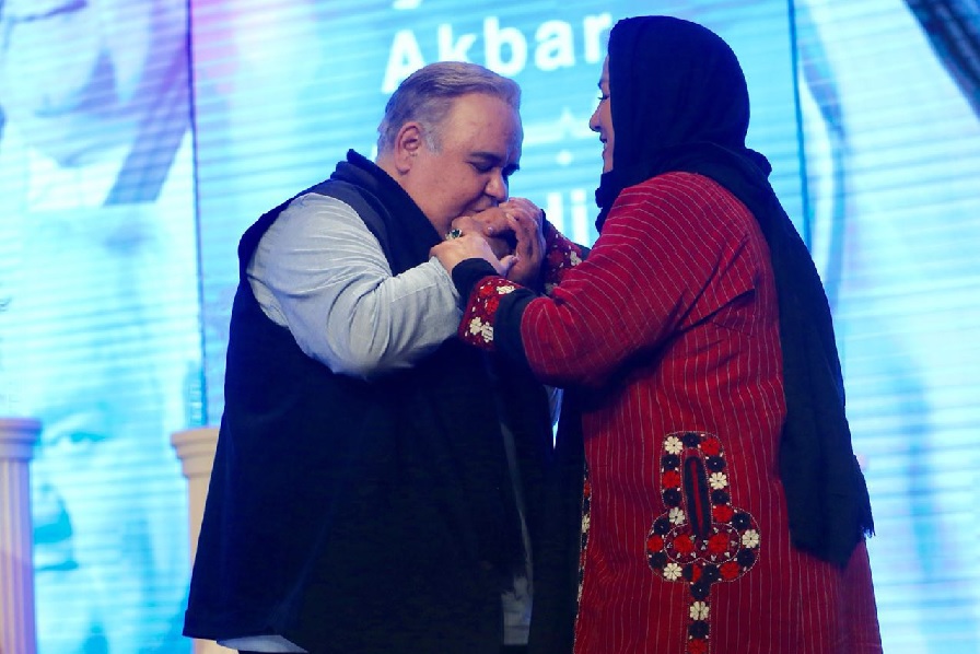 سخنان جنجالی «اکبر عبدی» در افتتاحیه جشنواره فیلم فجر
