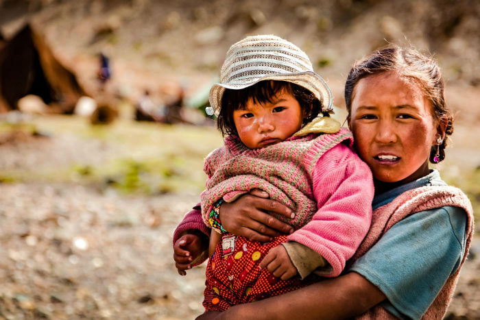 با ۴ مرحله تربیت کودک بر طبق خرد و فرهنگ تبتی ها آشنا شوید