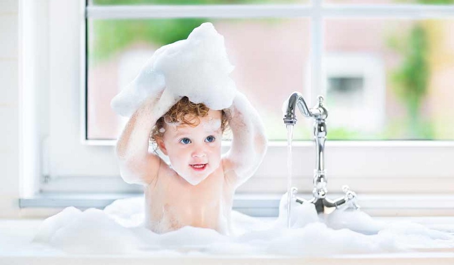 روش های ساده برای صرفه جویی آب در حمام