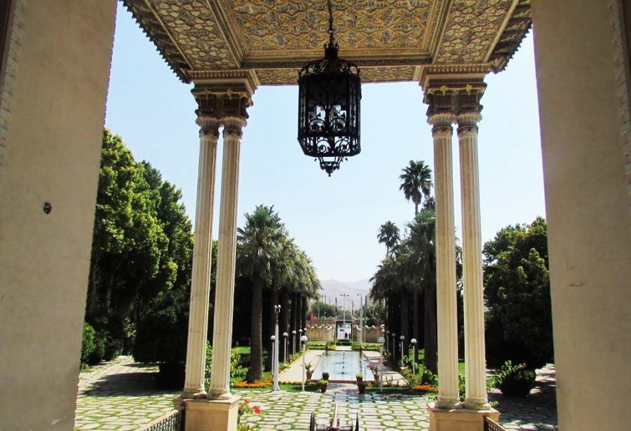 گشتی نوروزی در باغ های ایرانی: از «عفیف آباد» تا «باغ چهل تن »