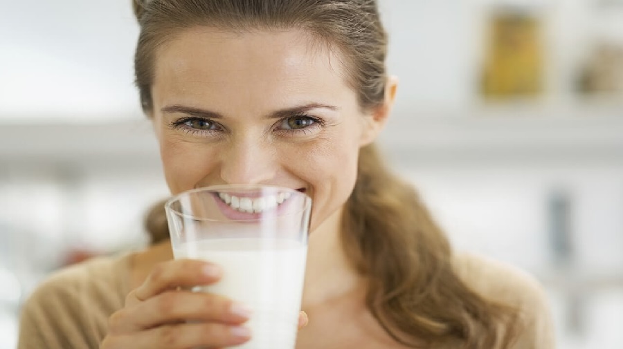تراژدی برای مصرف «شیر»: ۴ برابر استاندارد جهانی، نوشابه می‌نوشیم!