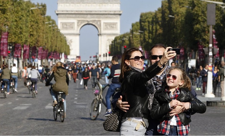 گشتی در خیابان های معروف پاریس: از «شانزلیزه» تا «ریوولی»
