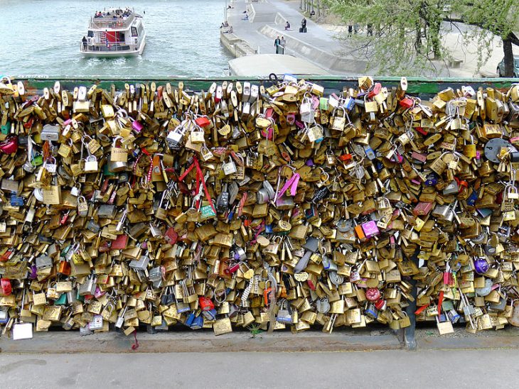 با معروف‌ترین پل‌های قفل عشق جهان آشنا شوید