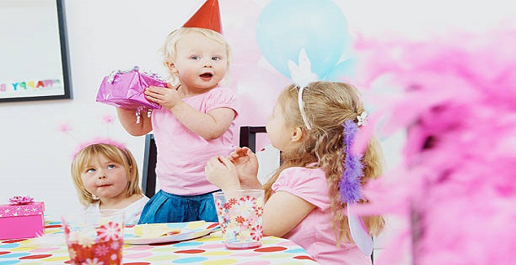 مهم ترین اصول قبل از گرفتن جشن تولد برای دختر بچه‌ها
