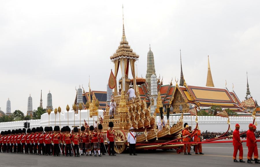 روایتی مصور از تشییع جنازه پادشاه تایلند