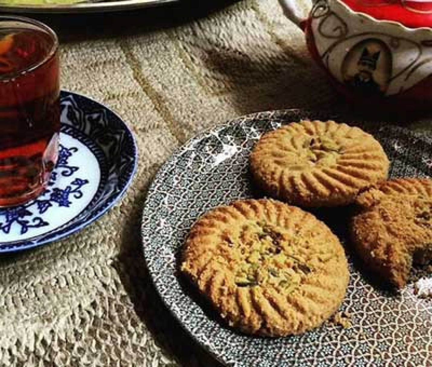 شیرینی‌های سنتی شیراز و کاشان 