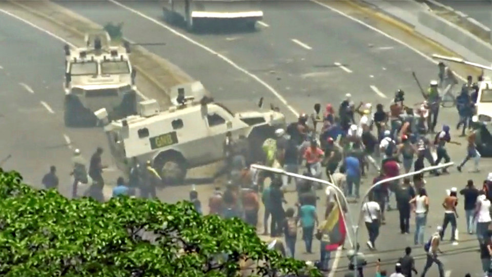 تظاهرات در ونزوئلا علیه نیکلاس مادورو