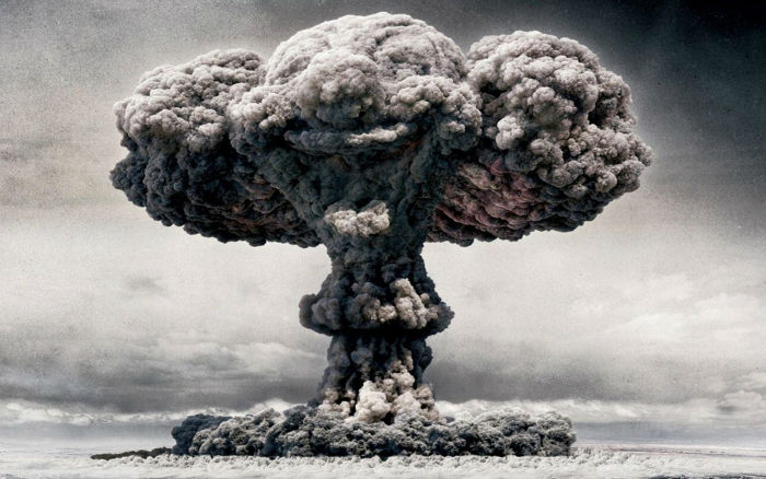 ترسناک‌ترین دقیقه؛ واکنش‌های جالب دانشمندان و نظامیان به انفجار اولین بمب اتمی جهان