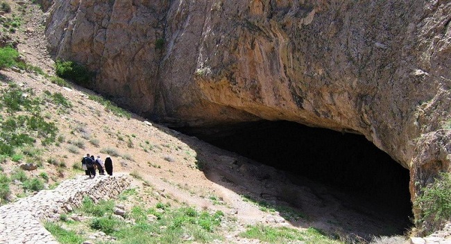 غار های نزدیک تهران