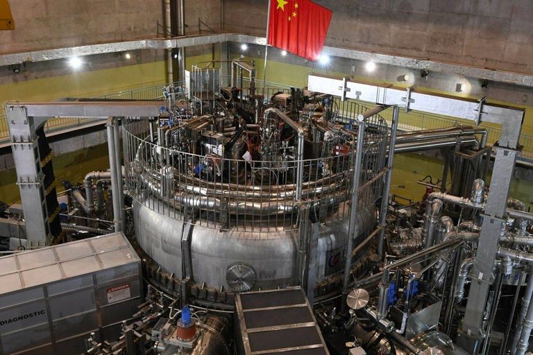 «خورشید مصنوعی»؛ رآکتور هسته ای جدید چین با دمای درونی ۲۰۰ میلیون درجه سانتیگراد