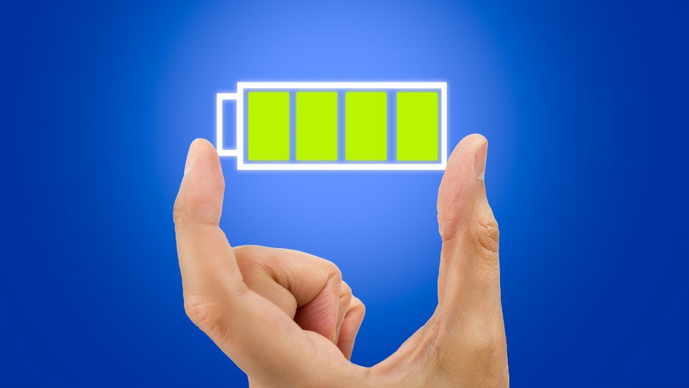 دوست نداریم حامل خبرهای بد باشیم اما با عادات خاصی که در زمینه شارژ کردن گوشی همراه هوشمند خود دارید ممکن است باعث کاهش عمر مفید باتری آن شوید.