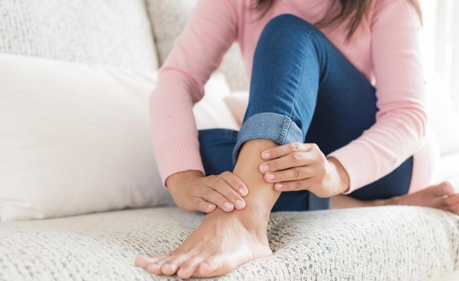 علت دردهای مچ پا و قوزک پا چیست و چگونه می‌توان درمان کرد؟