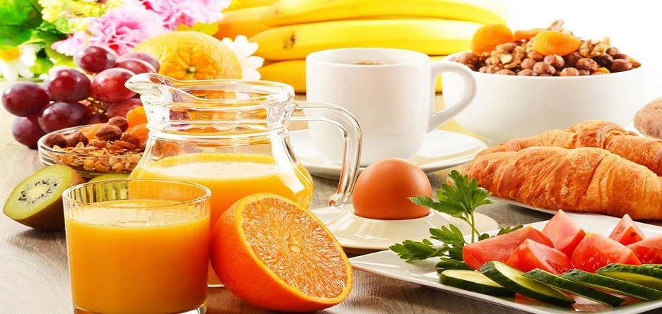 ۴ دسته بندی ضروری از مواد غذایی برای داشتن صبحانه سالم