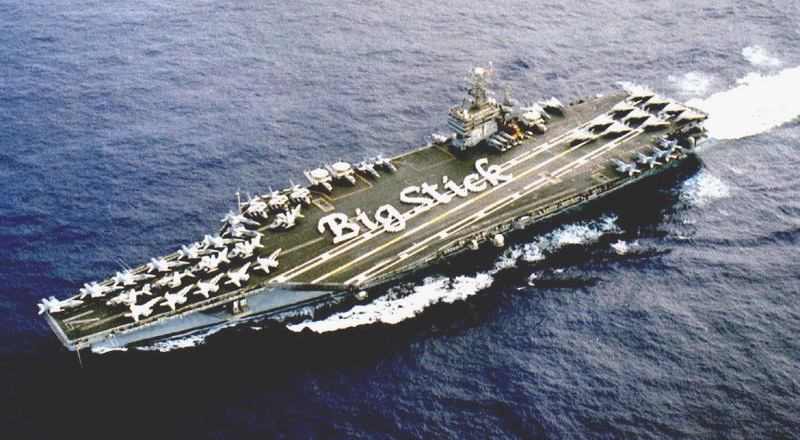 ناو هواپیمابر USS Theodore Roosevelt متعلق به نیروی دریایی ایالات متحده، با لقب «چماق بزرگ» (Big Stick) یکی از حفاظت شده ترین کشتی های جنگی است.