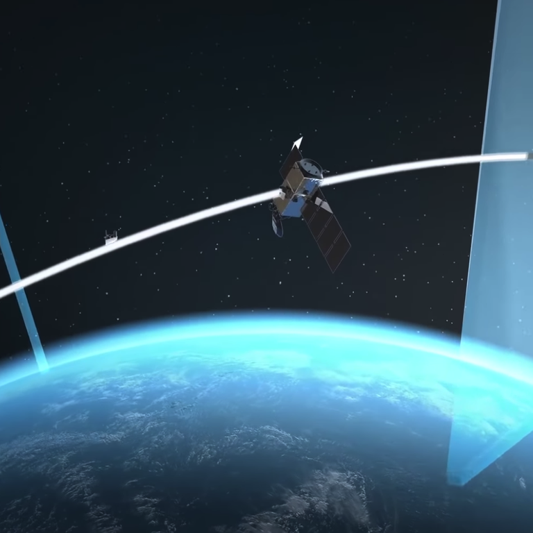 سیستم رصد فضایی موسوم به «حصار فضایی» (Space Fence) ساخت کمپانی لاکهید مارتین کنترل دقیق فضا برای نیروی فضایی ایالات متحده را ممکن خواهد ساخت.