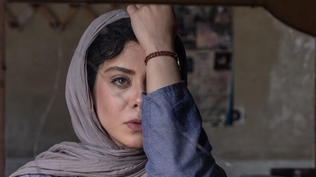 جشنواره فیلم فجر ۳۸؛ نقد فیلم سینمایی «دوزیست»