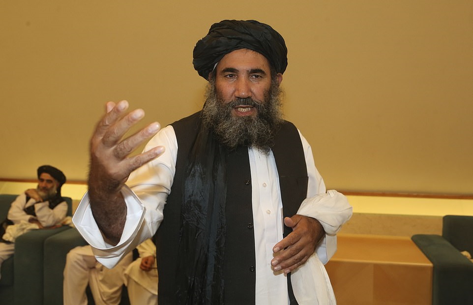  ایالات متحده و گروه طالبان پس از 18 سال درگیری نظامی در افغانستان به توافق صلح دست یافته و این توافق را در دوحه، قطر به امضای نمایندگان دو گروه رساندند.
