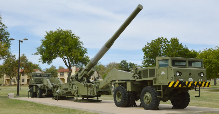 تصاویری از توپ جدید ارتش ایالات متحده با نام توپ با نام رسمی «توپ دوربرد استراتژیک» (Strategic Long Range Cannon (SLRC)) و برد 100 مایلی منتشر شده است.