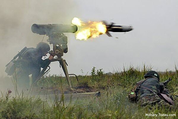 انواع موشک هدایت شونده ضد تانک امروزی مانند Spike و Javelin باعث شده اند که نیروهای نظامی بتوانند تانک ها و خودروهای زرهی بسیار سنگین را متوقف سازند.