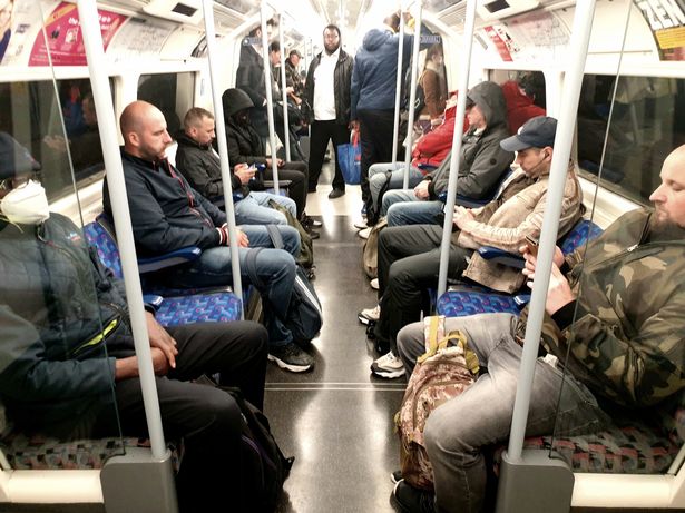 ازدحام جمعیت در مترو