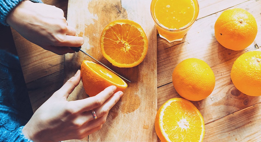 چرا آب پرتقال نوشیدنی سالمی نیست؟