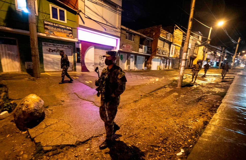 اعدام ناقضان قرنطینه خانگی در کلمبیا توسط شبه نظامیان مسلح