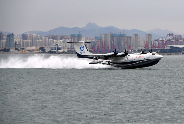 قایق پرنده AG600 Kunlong؛ بزرگ ترین هواپیمای شناور جهان