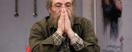 عذرخواهی فراستی به خاطر شاهنامه خوانی اشتباهش: «نمره ام صفر است» + ویدئو