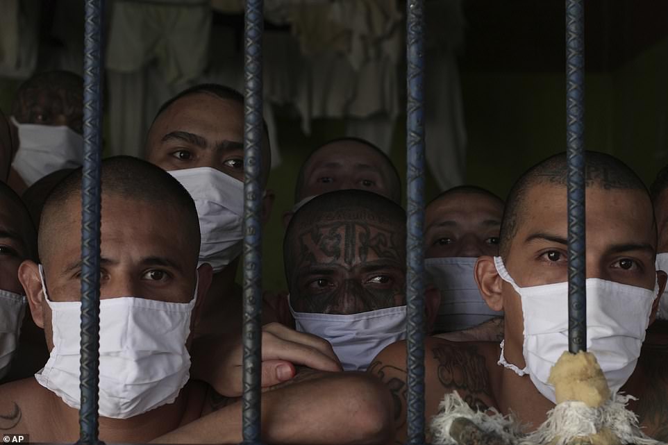 سیاست سختگیرانه السالوادور نسبت به دار و دسته های خلافکار در زندان های فوق امنیتی این کشور