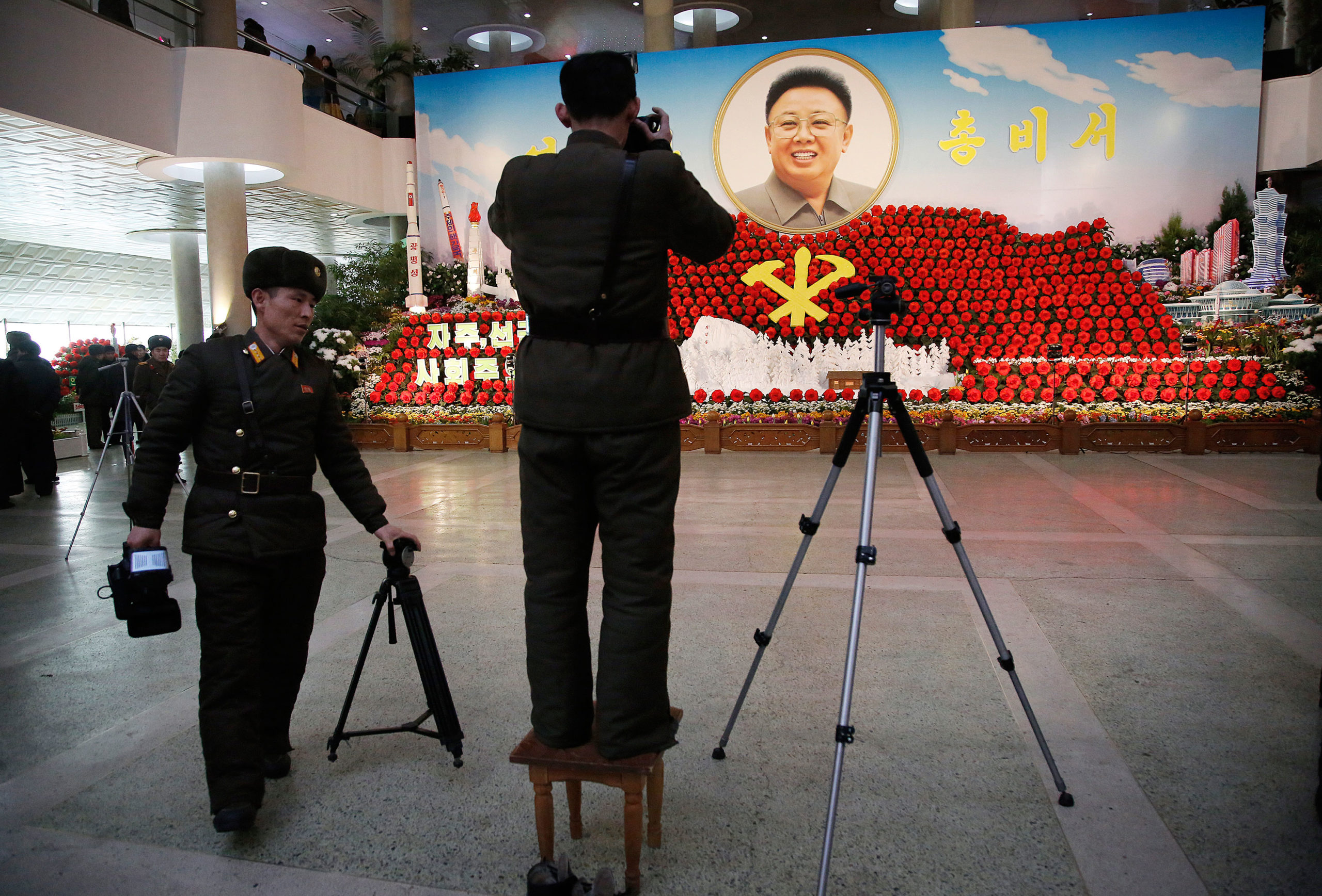 خشم رهبری و مقامات کره شمالی به دنبال توهین به انتشارات حاوی تصاویر رهبران کشور
