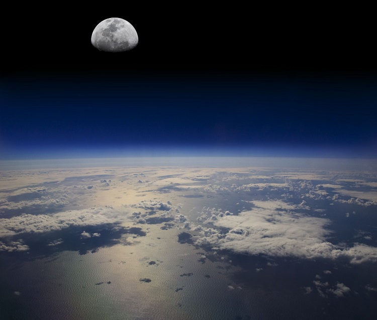 نقش کره ماه بر حیات روی سیاره زمین