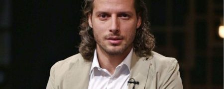 عکس‌های اشپیتیم آرفی، فوتبالیست در کنار هنرمندان سینما و تلویزیون ایران