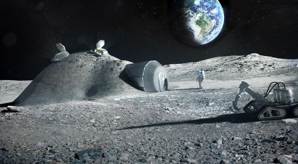 حفره های مخفی حاوی آب روی سطح ماه ممکن است از آنچه که دانشمندان در گذشته فکر می کردند بسیار بیشتر باشند