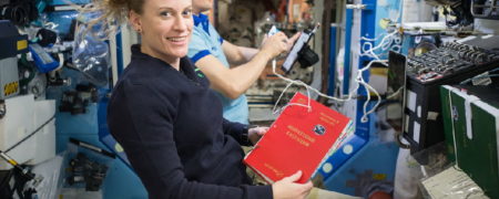 فضانورد زن آمریکایی از ایستگاه فضایی بین المللی رأی خود را به صندوق انداخت