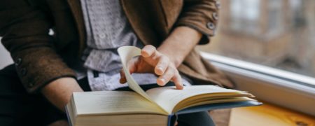 معرفی ۳ رمان عمیق و پر ماجرا که مدت ها شما را اسیر خود می کند