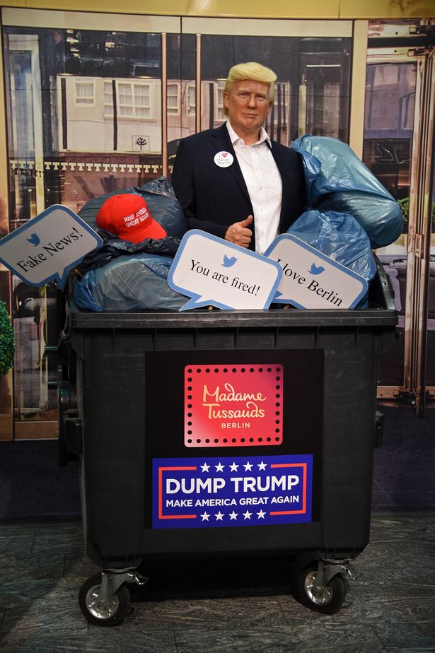 دوران ریاست جمهوری دونالد ترامپ تا حدود 70 روز دیگر به تاریخ خواهد پیوست و در این شرایط مادام توسو در حرکتی بحث برانگیز مجسمه مومی او را در سطل آشغال انداخت.
