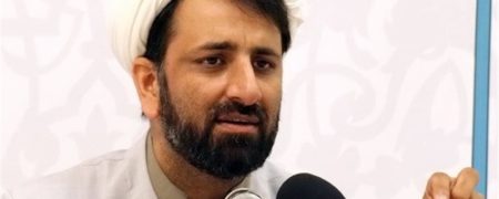 استاد دانشگاه باقرالعلوم: ائمه میلیاردر بودند پس طلبه ها هم باید میلیاردر باشند + ویدیو