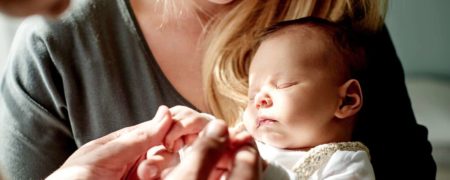 درمان یائسگی زودهنگام با استفاده از تکنیکی جدید و بارداری موفق مادر ناامید