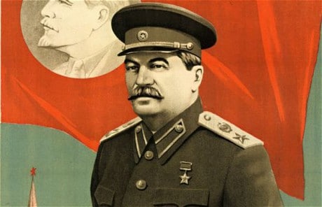 ژورف استالین که دوستانش او را «جو» صدا می زدند اما مادرش هنگام تولد نام او را «یُسِب بِساریونیس دزِ جوغاشویلی» گذاشته بود، مردی است که شوربختانه احتیاجی به معرفی ندارد
