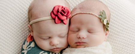 تولد دوخواهر دوقلو از دو مادر جداگانه با ۸ هفته و ۱،۲۰۰ کیلومتر فاصله