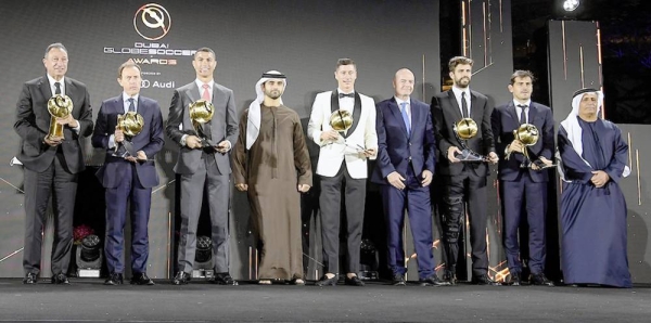 در مراسم گلوب ساکر 2020 که در دبی برگزار شد، کریستیانو رونالدو و پپ گواردیولا دو جایزه بسیار مهم را بدست آوردند.