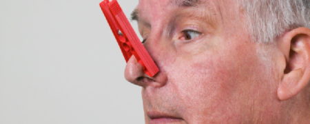 چرا با بالا رفتن سن بوی بدن ما نیز تغییر می کند؟