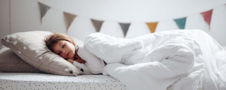 چرا به خوابیدن نیاز داریم و دلیل خواب دیدن چیست؟