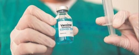 رییس ستاد اجرایی فرمان امام: واکسن ایرانی کرونا تا سه روز آینده تزریق می شود